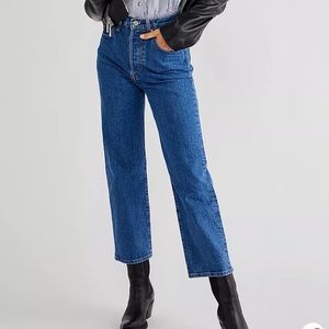 Levi’s Ribcage Straight Jeans